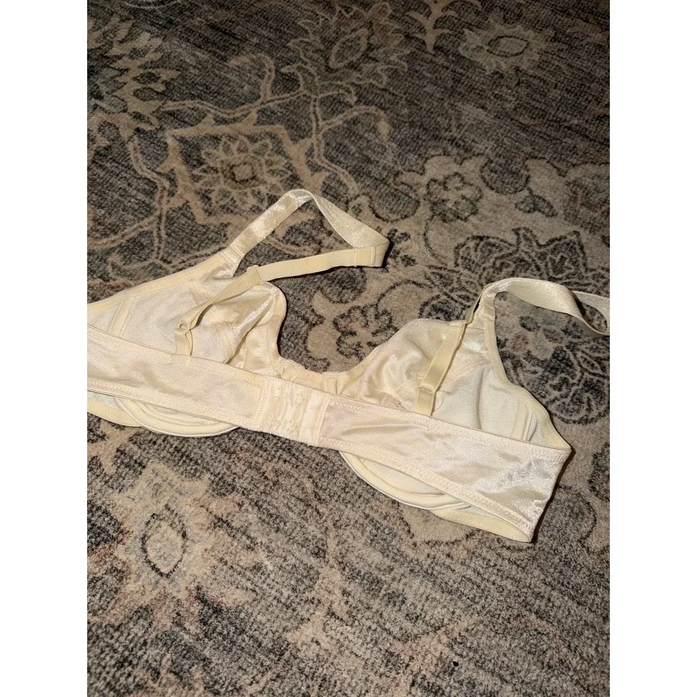 Natori size 36b